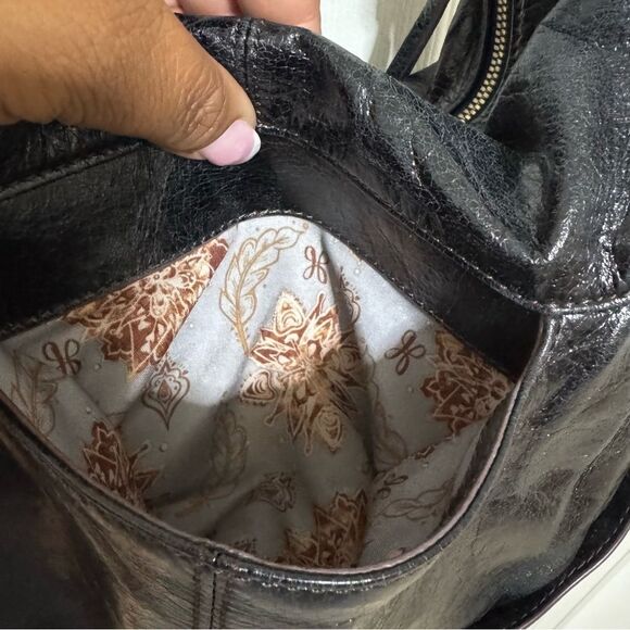 HOBO Arlet Crossbody/Shoulder Bag - Picture 5 of 14